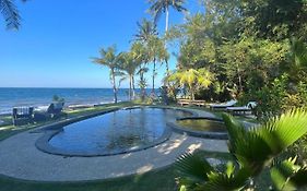 Ciliks Beach Garden